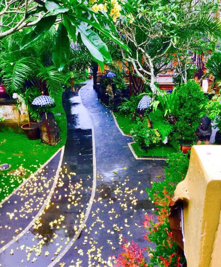 Tukad White House Hotel Ubud Eksteriør billede